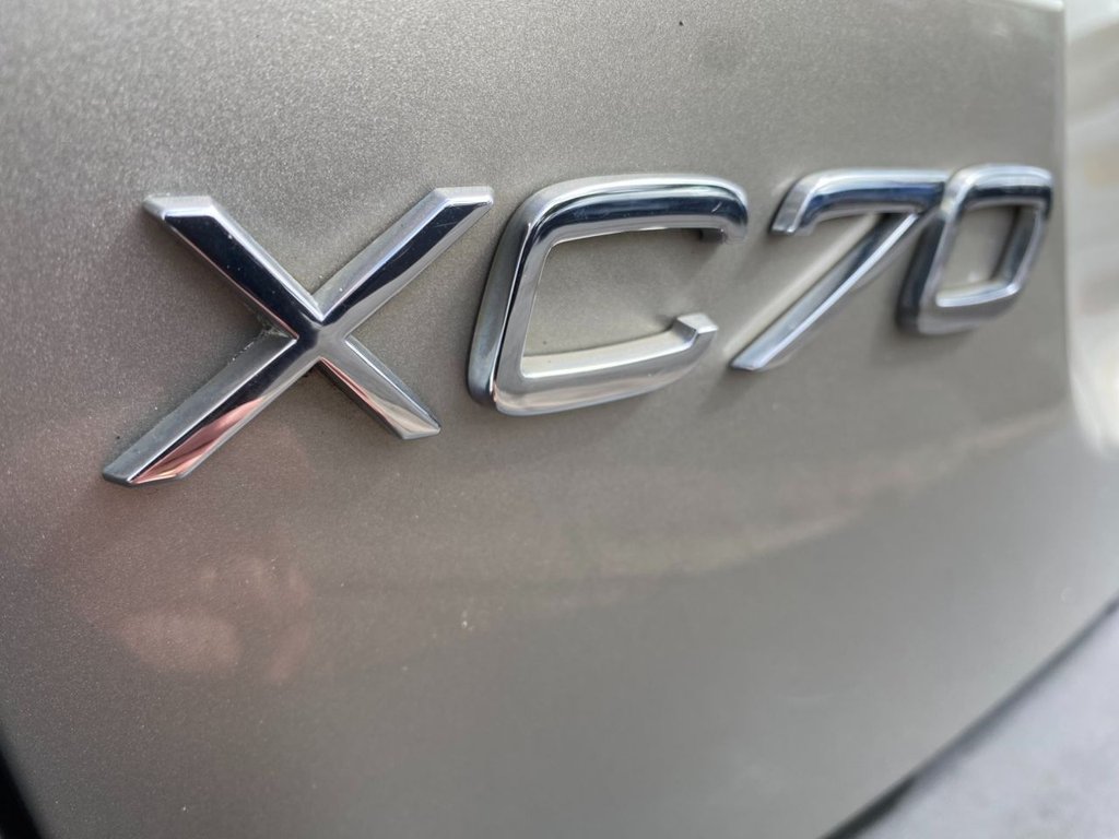 USED 2010 10 VOLVO XC70 2.4 D5 SE Estate 5dr Diesel Geartronic AWD Euro 5 (205 ps) DAB + SAT NAV