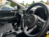 USED 2018 KIA SPORTAGE 1.6 GDi 2 SUV 5dr Petrol Manual Euro 6 (s/s) (130 bhp) REVERSING CAMERA, SAT NAV, PARKING SENSORS