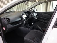 USED 2017 17 RENAULT CLIO 0.9 TCe Dynamique Nav Hatchback 5dr Petrol Manual Euro 6 (s/s) (90 ps) - Quality & Best value Assured