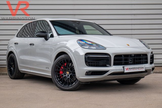 View our Porsche Cayenne range