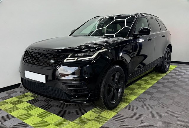 View our LAND ROVER RANGE ROVER VELAR