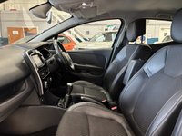USED 2017 17 RENAULT CLIO 1.5 dCi Dynamique S Nav Hatchback 5 Door Diesel Manual Black Euro 6  DAB RADIO+REAR SENSORS+HALF LEATHER