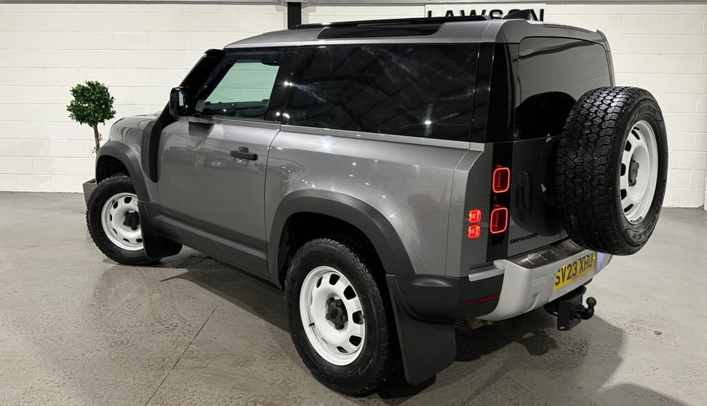 USED 2023 23 LAND ROVER DEFENDER 3.0 D250 MHEV Hard Top SUV 3dr Diesel Auto 4WD SWB Euro 6 (s/s) (250 ps) 