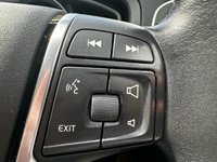 USED 2016 16 VOLVO V40 2.0 D3 SE Lux Nav Hatchback 5dr Diesel Auto Euro 6 (s/s) (150 ps) GOOD SERVICE HISTORY, SAT NAV, LEATHER INTERIOR