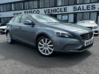 2016 VOLVO V40