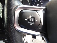 USED 2020 70 VOLVO XC40 2.0 D4 R-Design Auto AWD Euro 6 (s/s) 5dr (1 Owner / Superb Value)