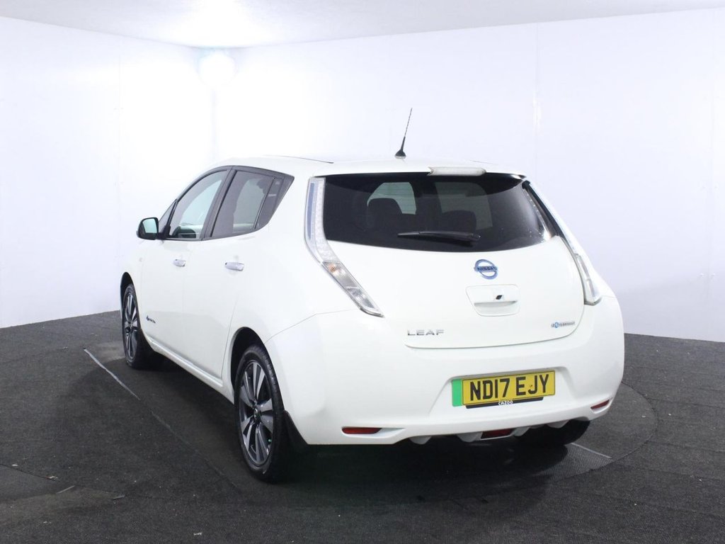 USED 2017 17 NISSAN LEAF 30kWh Tekna Hatchback 5dr Electric Auto (109 bhp) 