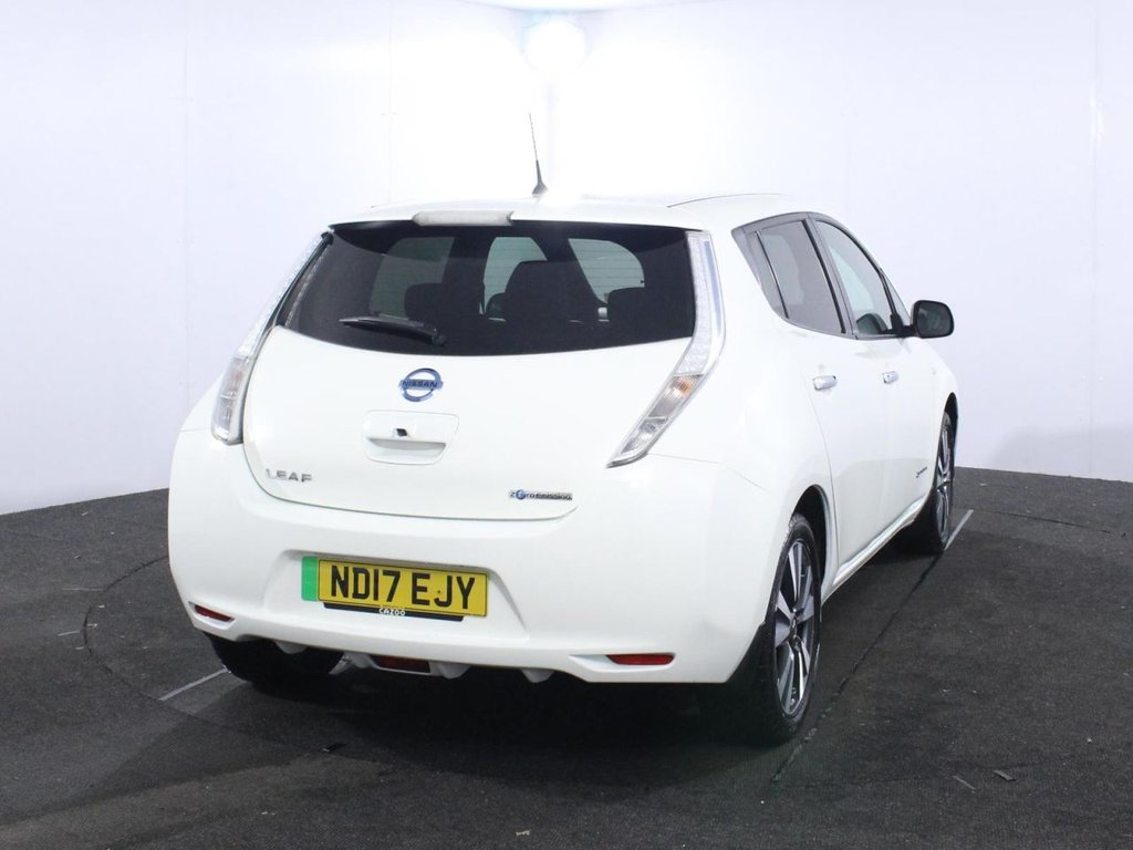 USED 2017 17 NISSAN LEAF 30kWh Tekna Hatchback 5dr Electric Auto (109 bhp) 