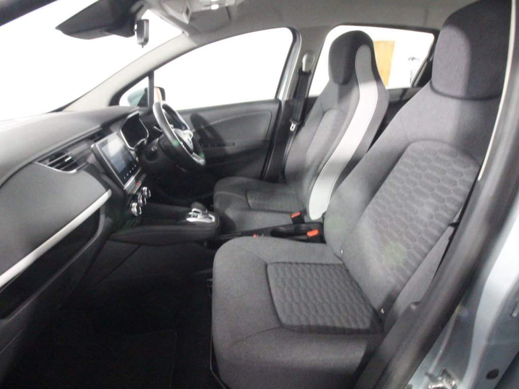USED 2021 21 RENAULT ZOE R135 EV50 52kWh Iconic Hatchback 5dr Electric Auto (Rapid Charge) (134 bhp) 