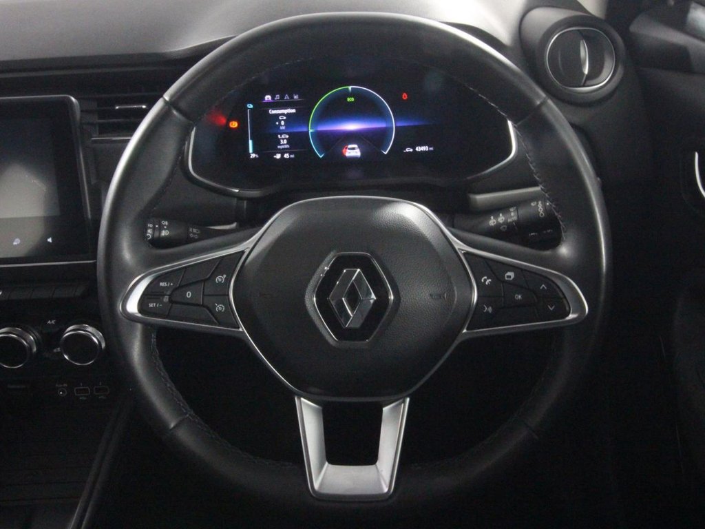 USED 2021 21 RENAULT ZOE R135 EV50 52kWh Iconic Hatchback 5dr Electric Auto (Rapid Charge) (134 bhp) 