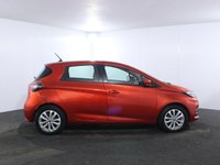 USED 2021 21 RENAULT ZOE R110 52kWh Iconic Hatchback 5dr Electric Auto (i) (107 bhp) 