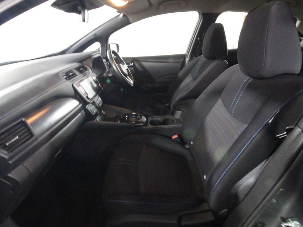 USED 2020 70 NISSAN LEAF 40kWh Acenta Hatchback 5dr Electric Auto (150 ps) 