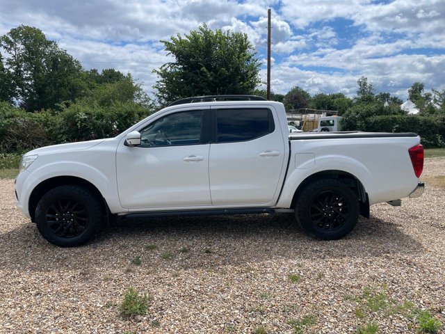 View our NISSAN NAVARA