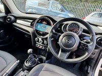 USED 2021 21 MINI HATCH 1.5 One Classic Hatchback 5dr Petrol Manual Euro 6 (s/s) (102 ps) 2 Owners * FSH * Lovely condition*Super Drive