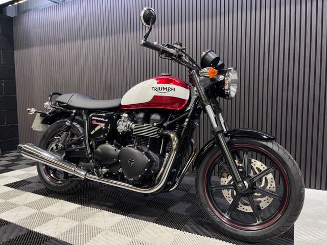 View our TRIUMPH BONNEVILLE NEWCHURCH