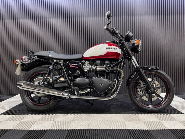 View our TRIUMPH BONNEVILLE NEWCHURCH