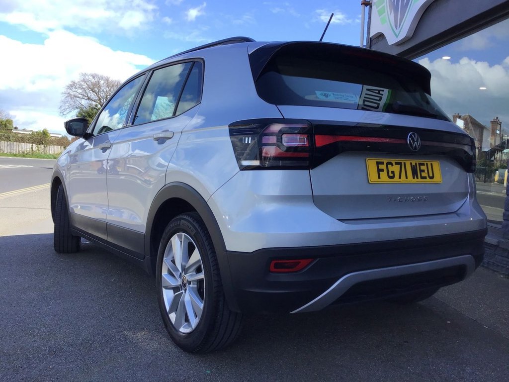 USED 2021 71 VOLKSWAGEN T-CROSS 1.0 TSI SE SUV 5dr Petrol Manual Euro 6 (s/s) (95 ps) 