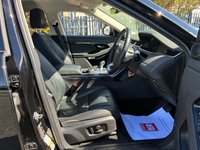 USED 2020 70 LAND ROVER RANGE ROVER EVOQUE 1.5 P300e 12.2kWh SE SUV 5dr Petrol Plug-in Hybrid Auto 4WD Euro 6 (s/s) (309 ps) 3 STAMP RANGE ROVER SERVICE HISTORY* AUTOMATIC* SAT NAV* PARKING SENSORS* REVERSING CAMERA* CRUISE CONTROL* ELECTRIC HANDBRAKE* 4 WHEEL DRIVE* PARK ASSIST* SPECIAL DRIVE PROGRAMMES* AUTO START / STOP