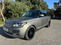 USED 2017 17 LAND ROVER RANGE ROVER 3.0 TD V6 Vogue SUV 5dr Diesel Auto 4WD Euro 6 (s/s) (258 ps) LOW MILEAGE 2 OWNER VOGUE WITH PAN ROOF MERIDIEN SOUND 21"ALLOYS IN GREY WITH HEATED BLACK LEATHER