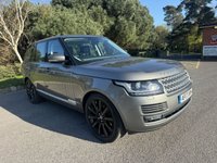 USED 2017 17 LAND ROVER RANGE ROVER 3.0 TD V6 Vogue SUV 5dr Diesel Auto 4WD Euro 6 (s/s) (258 ps) LOW MILEAGE 2 OWNER VOGUE WITH PAN ROOF MERIDIEN SOUND 21"ALLOYS IN GREY WITH HEATED BLACK LEATHER