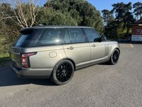 USED 2017 17 LAND ROVER RANGE ROVER 3.0 TD V6 Vogue SUV 5dr Diesel Auto 4WD Euro 6 (s/s) (258 ps) LOW MILEAGE 2 OWNER VOGUE WITH PAN ROOF MERIDIEN SOUND 21"ALLOYS IN GREY WITH HEATED BLACK LEATHER