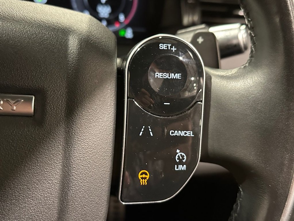 USED 2019 69 LAND ROVER DISCOVERY SPORT 2.0 D180 MHEV R-Dynamic SE SUV 5dr Diesel Auto 4WD Euro 6 (s/s) (180 ps) 