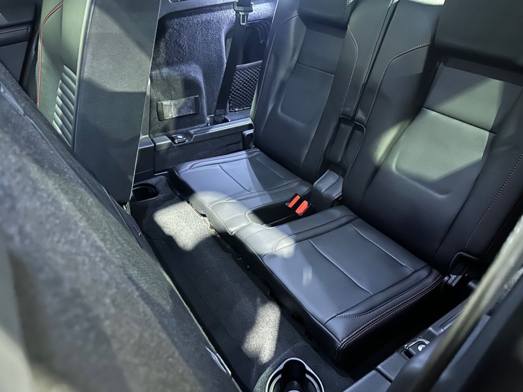 USED 2019 69 LAND ROVER DISCOVERY SPORT 2.0 D180 MHEV R-Dynamic SE SUV 5dr Diesel Auto 4WD Euro 6 (s/s) (180 ps) 