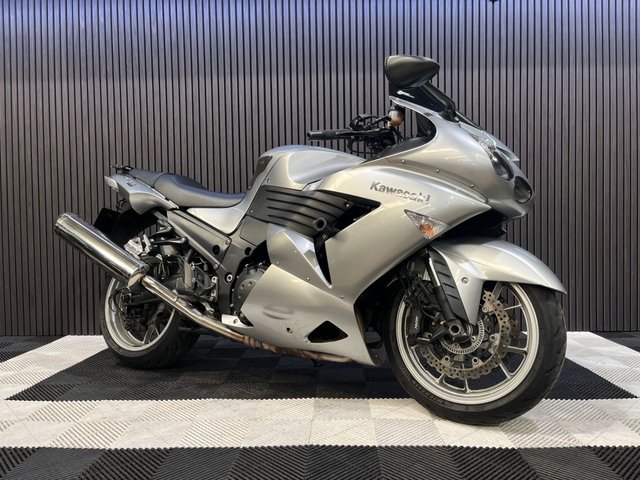 View our KAWASAKI ZZR1400