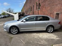 USED 2012 62 SKODA SUPERB 1.6 TDI SE GREENLINE II 5 DOOR *REAR PARKING SENSORS WITH VISUAL DISPLAY*BRAND NEW MOT AND SERVICE*11 SERVICE STAMPS IN SERVICE BOOK*FANTASTIC MOT HISTORY*AUTO LIGHTS*CRUISE CONTROL*ELECTRIC FOLDING DOOR MIRRORS*DUAL ZONE CLIMATE CONTROL*ALLOY WHEELS*HALF LEATHER/ALCANTARA UPHOLSTERY*