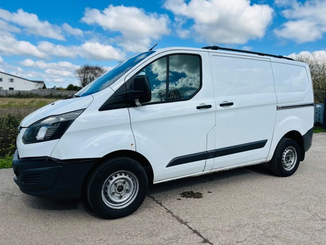 View our FORD TRANSIT CUSTOM