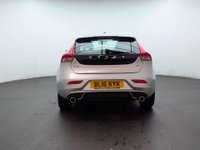 USED 2016 16 VOLVO V40 2.0 V40 R-Design Luxury D2 5dr CLICK & COLLECT/ HOME DELIVERY