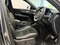 USED 2019 68 VOLVO XC40 2.0 T5 R-Design Pro SUV 5dr Petrol Auto AWD Euro 6 (s/s) (247 ps) REAR VIEW CAMERA + CONVENIANCE PACK + KEYLESS ENTRY & START