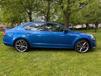 USED 2019 19 SKODA OCTAVIA 2.0 TDI vRS Hatchback 5dr Diesel DSG 7Spd Euro 6 (s/s) (184 ps) RACE BLUE/INTERIOR LIGHT PACK/VRT&euro;3,119
