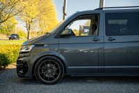 USED 2023 73 VOLKSWAGEN TRANSPORTER 2.0 BiTDI T32 Highline Kombi Double Cab 5dr Diesel DSG 4Motion LWB Euro 6 (s/s) (204 ps) Leighton Van|Alpine Audio|20's