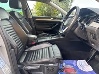 USED 2022 71 VOLKSWAGEN PASSAT 1.4 TSI 13kWh GTE Estate 5dr Petrol Plug-in Hybrid DSG Euro 6 (s/s) (218 ps) Direct from the lease company