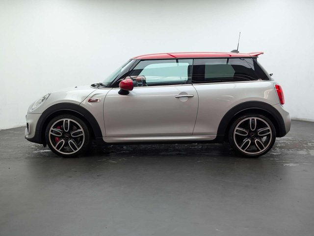 USED 2016 16 MINI HATCH 2.0 John Cooper Works 3dr CLICK & COLLECT/ HOME DELIVERY