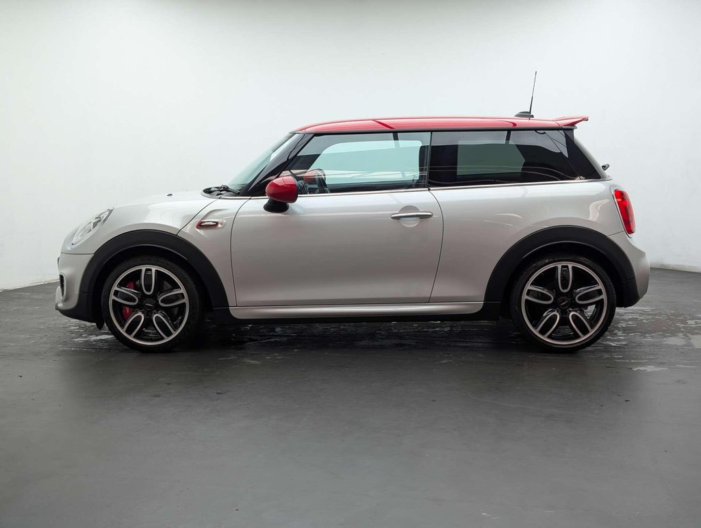 Used 2016 16 MINI HATCH 2.0 John Cooper Works 3dr CLICK & COLLECT/ HOME DELIVERY