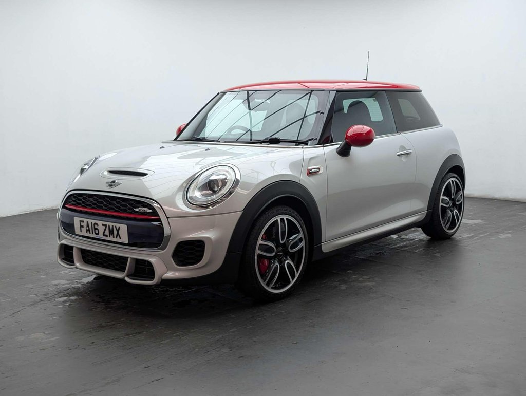 Used 2016 16 MINI HATCH 2.0 John Cooper Works 3dr CLICK & COLLECT/ HOME DELIVERY