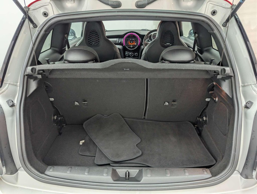 Used 2016 16 MINI HATCH 2.0 John Cooper Works 3dr CLICK & COLLECT/ HOME DELIVERY