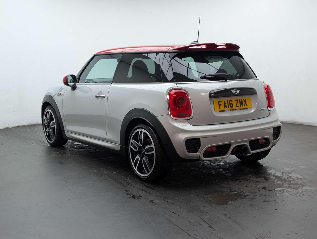 Used 2016 16 MINI HATCH 2.0 John Cooper Works 3dr CLICK & COLLECT/ HOME DELIVERY