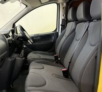 USED 2015 65 PEUGEOT EXPERT 2.0 HDi Professional Panel Van 4dr Diesel Manual L1 H1 (168 g/km, 128 bhp) 