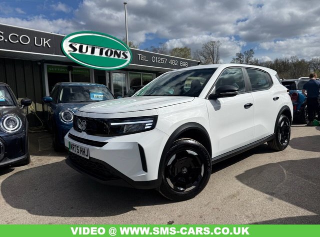 2025 VAUXHALL FRONTERA ELECTRIC 44KWH DESIGN SUV 5DR ELECTRIC AUTO 113 PS 2025 1,642 MILES... photo