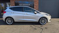 USED 2020 70 FORD FIESTA 1.0T EcoBoost GPF Vignale Hatchback 5dr Petrol Manual Euro 6 (s/s) (125 ps) *** HIGH SPEC - PANORAMIC ROOF - REVERSE CAMERA - SAT NAV - LEATHER SEATS ***