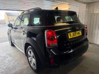 USED 2020 69 MINI COUNTRYMAN 2.0 Cooper D Classic Auto Euro 6 (s/s) 5dr SERVICE INCLUDED