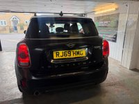 USED 2020 69 MINI COUNTRYMAN 2.0 Cooper D Classic Auto Euro 6 (s/s) 5dr SERVICE INCLUDED