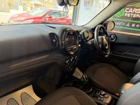USED 2020 69 MINI COUNTRYMAN 2.0 Cooper D Classic Auto Euro 6 (s/s) 5dr SERVICE INCLUDED
