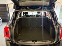 USED 2020 69 MINI COUNTRYMAN 2.0 Cooper D Classic Auto Euro 6 (s/s) 5dr SERVICE INCLUDED