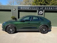 USED 2025 74 PORSCHE MACAN 100kWh SUV 5dr Electric Auto (360 ps) 