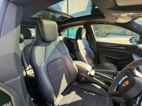 USED 2025 74 PORSCHE MACAN 100kWh SUV 5dr Electric Auto (360 ps) 