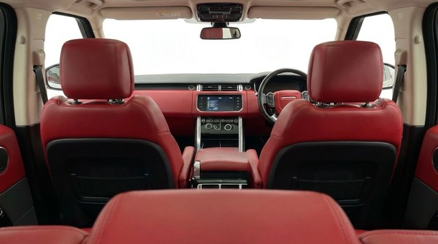 View our LAND ROVER RANGE ROVER